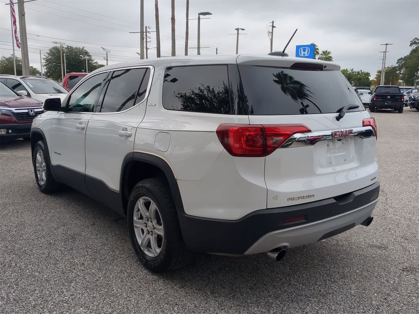 Thumbnail: 2019 GMC Acadia - 4