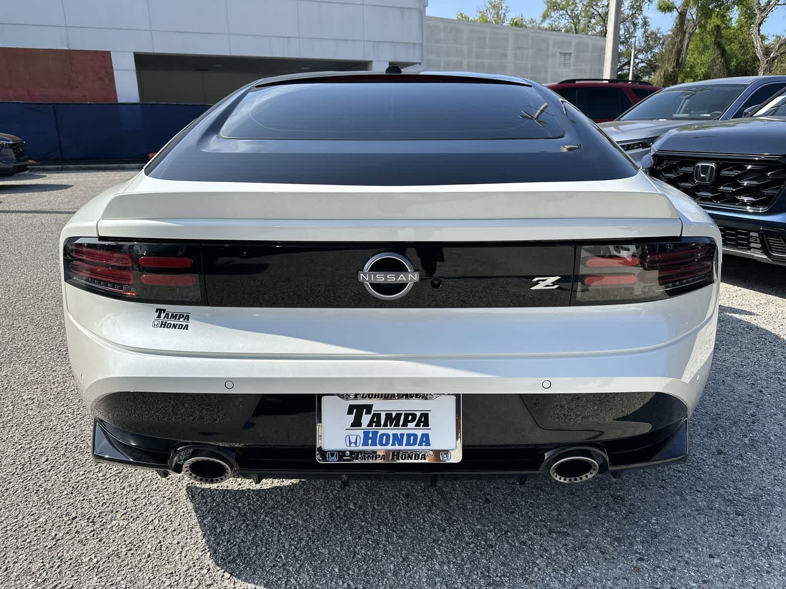 Thumbnail: 2026 Nissan Z - 9