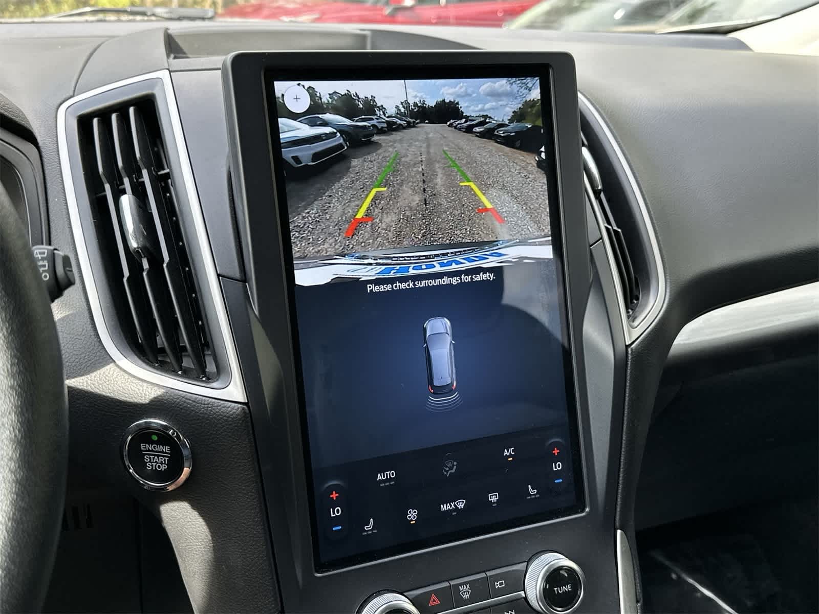 Thumbnail: 2023 Ford Edge - 21