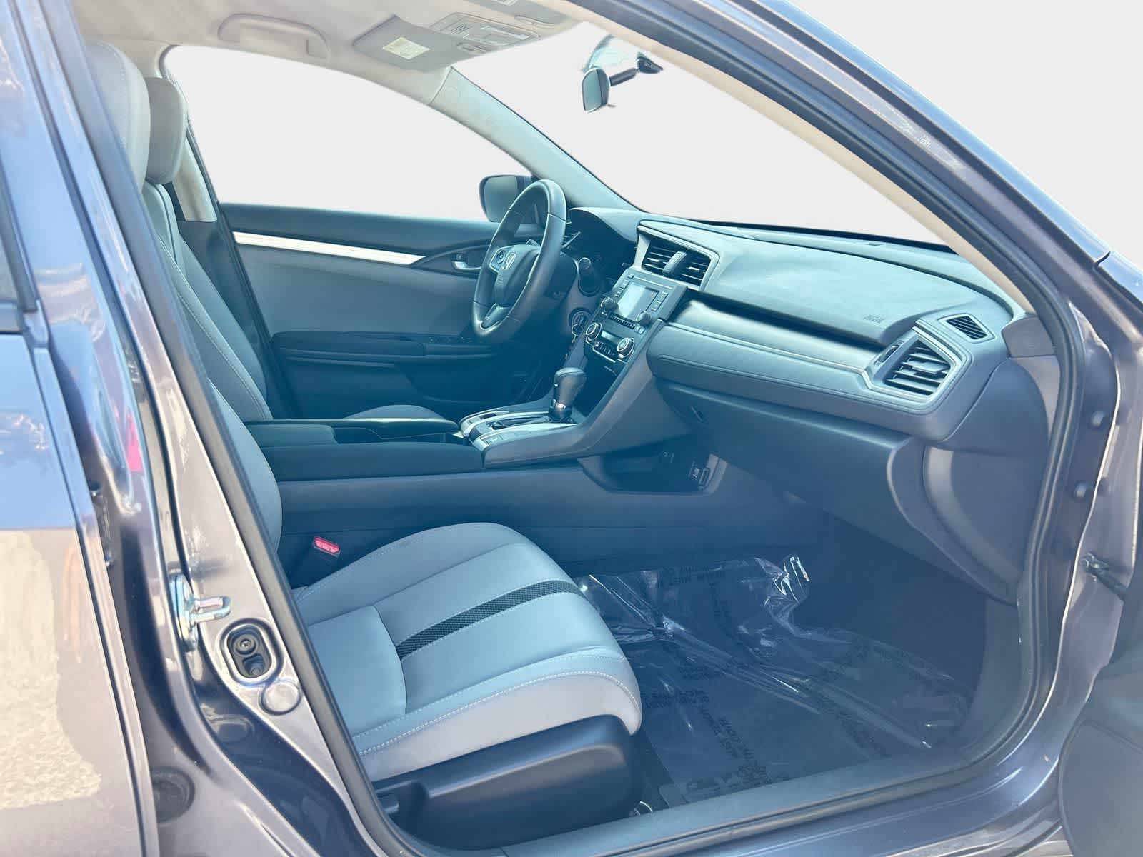 Thumbnail: 2016 Honda Civic - 14