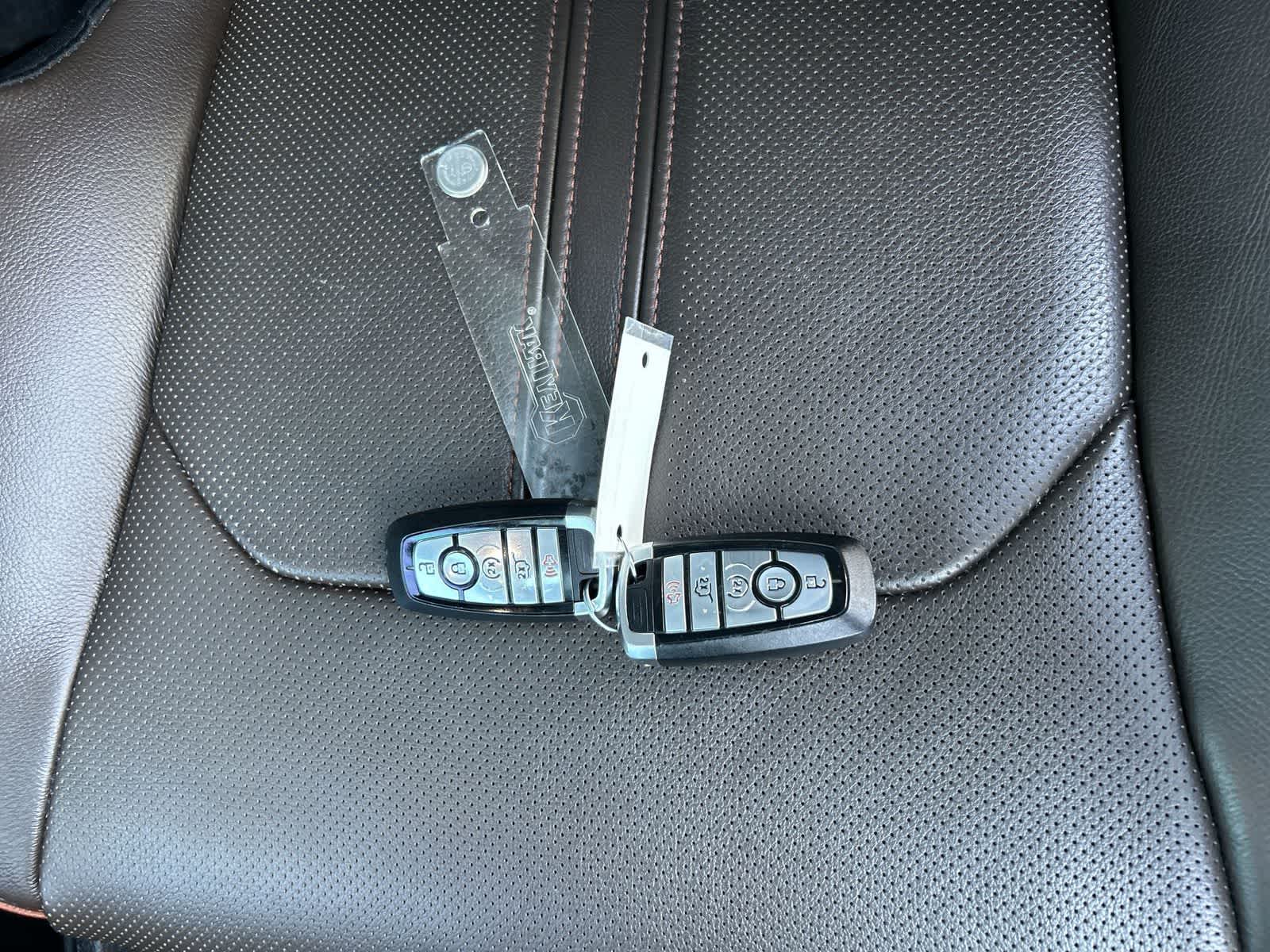 Thumbnail: 2021 Ford Expedition - 20