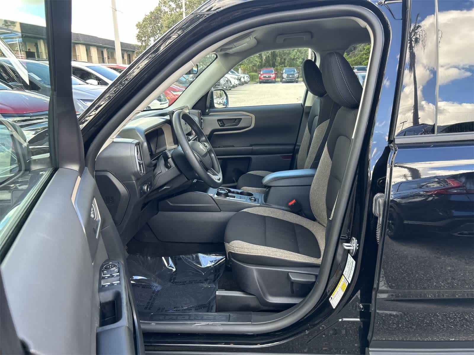 Thumbnail: 2025 Ford Bronco Sport - 2