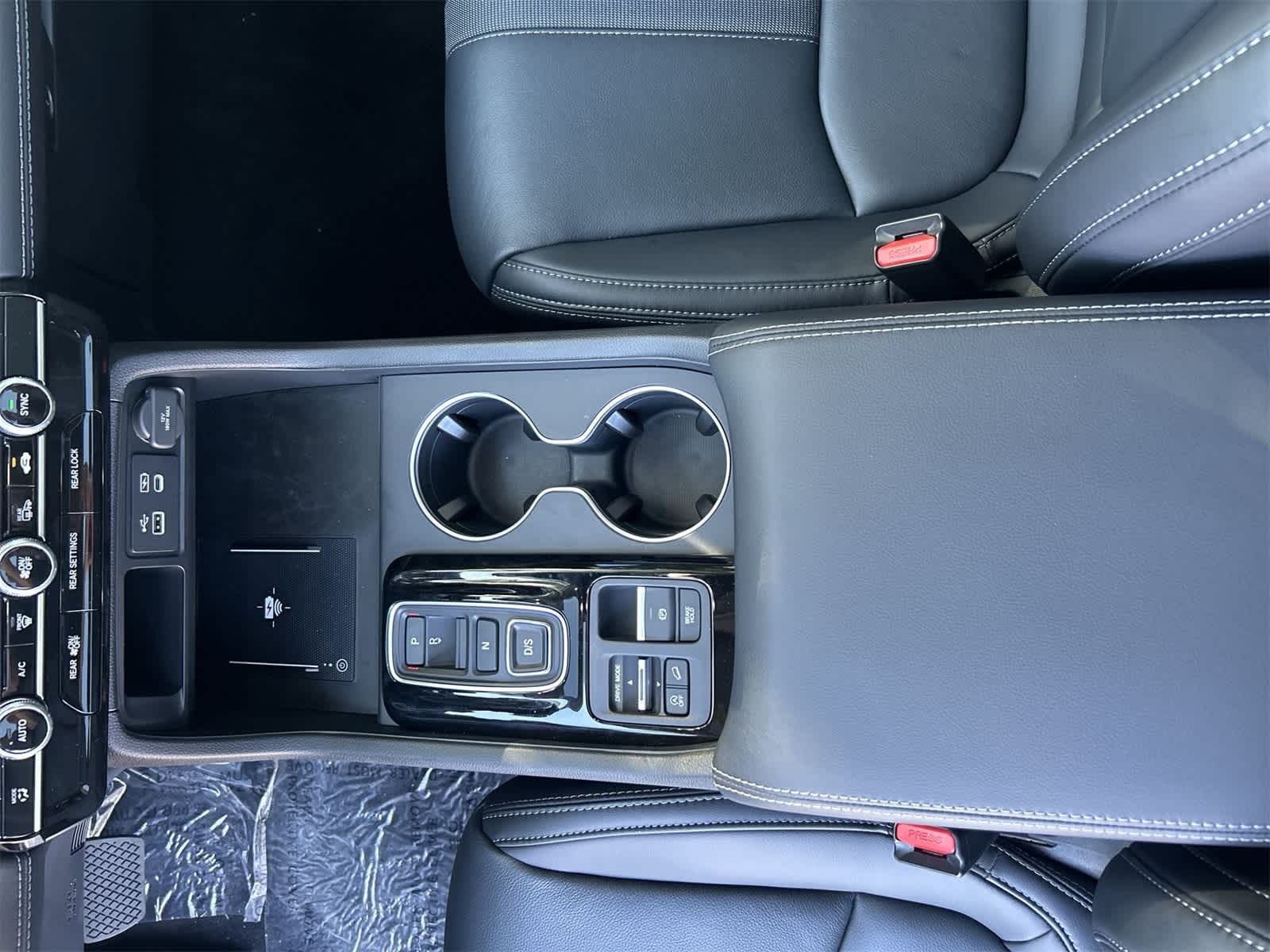 Thumbnail: 2025 Honda Pilot - 16