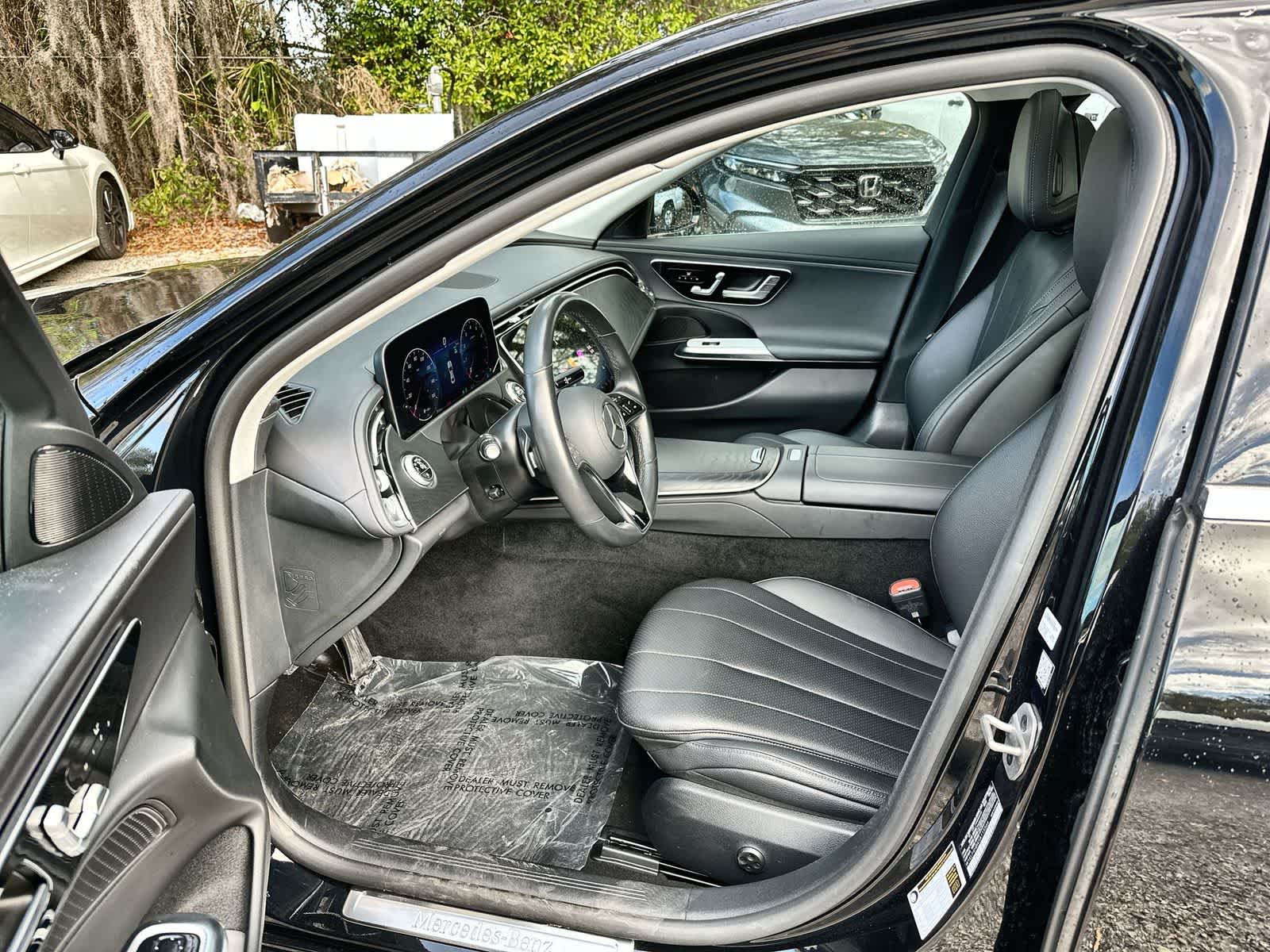 Thumbnail: 2025 Mercedes-Benz E-Class - 2