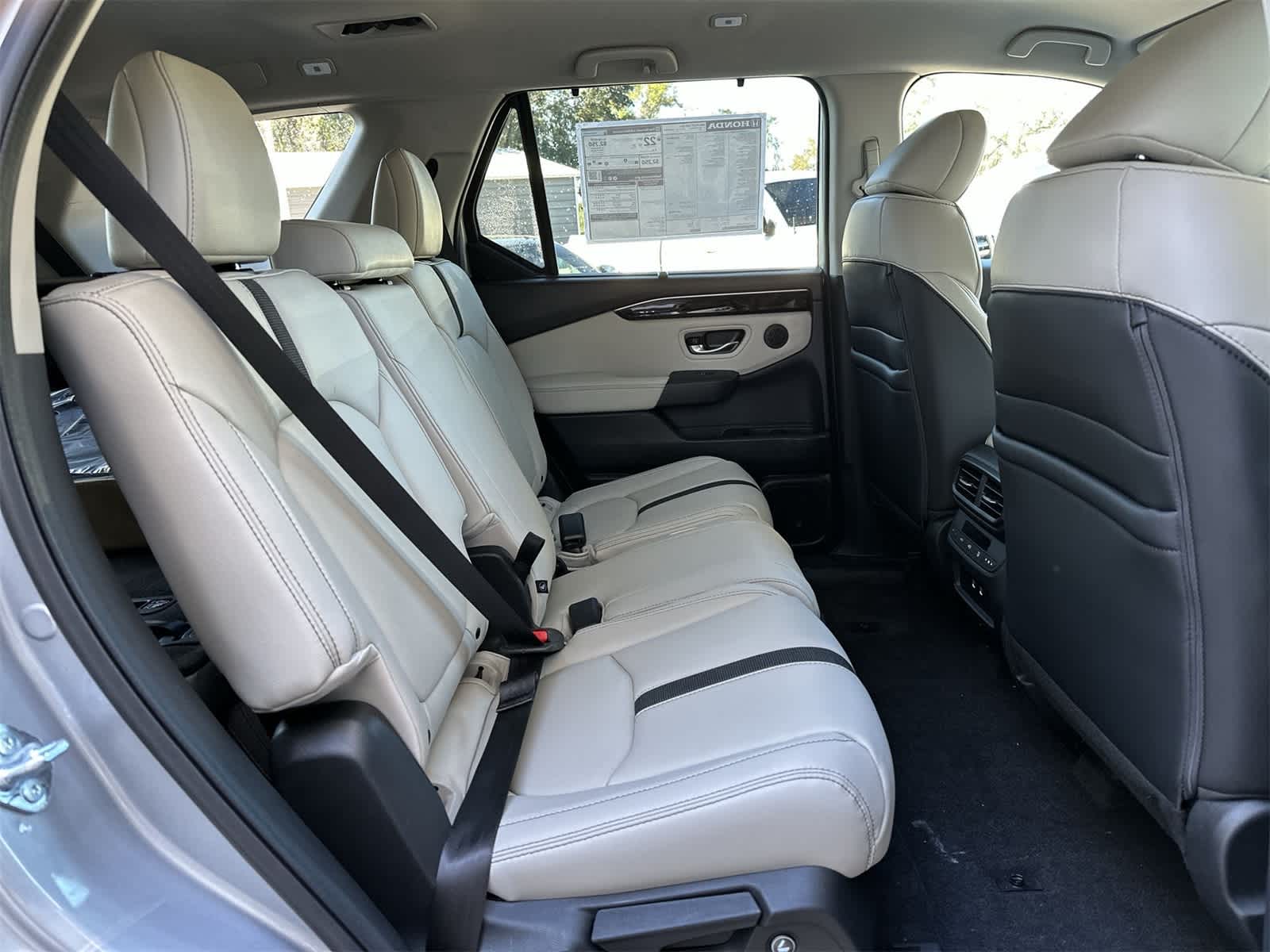 Thumbnail: 2026 Honda Pilot - 12