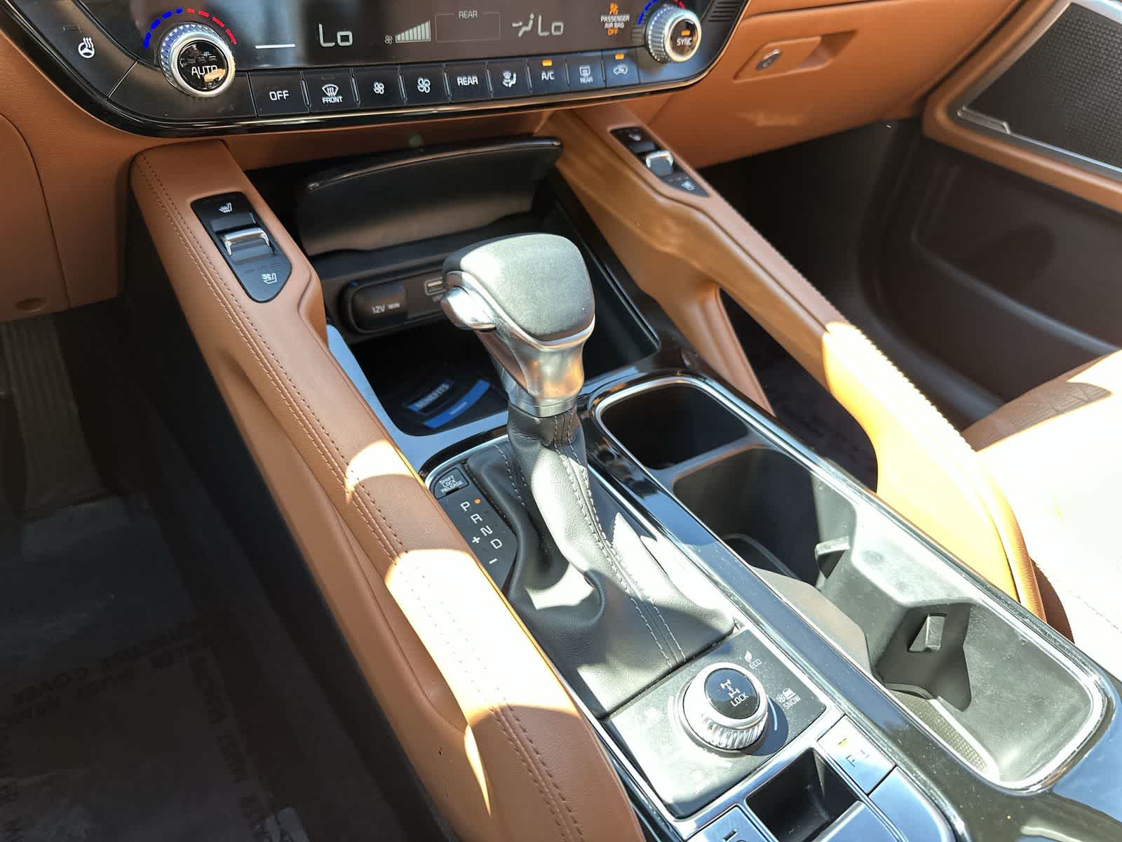 Thumbnail: 2023 Kia Telluride - 18