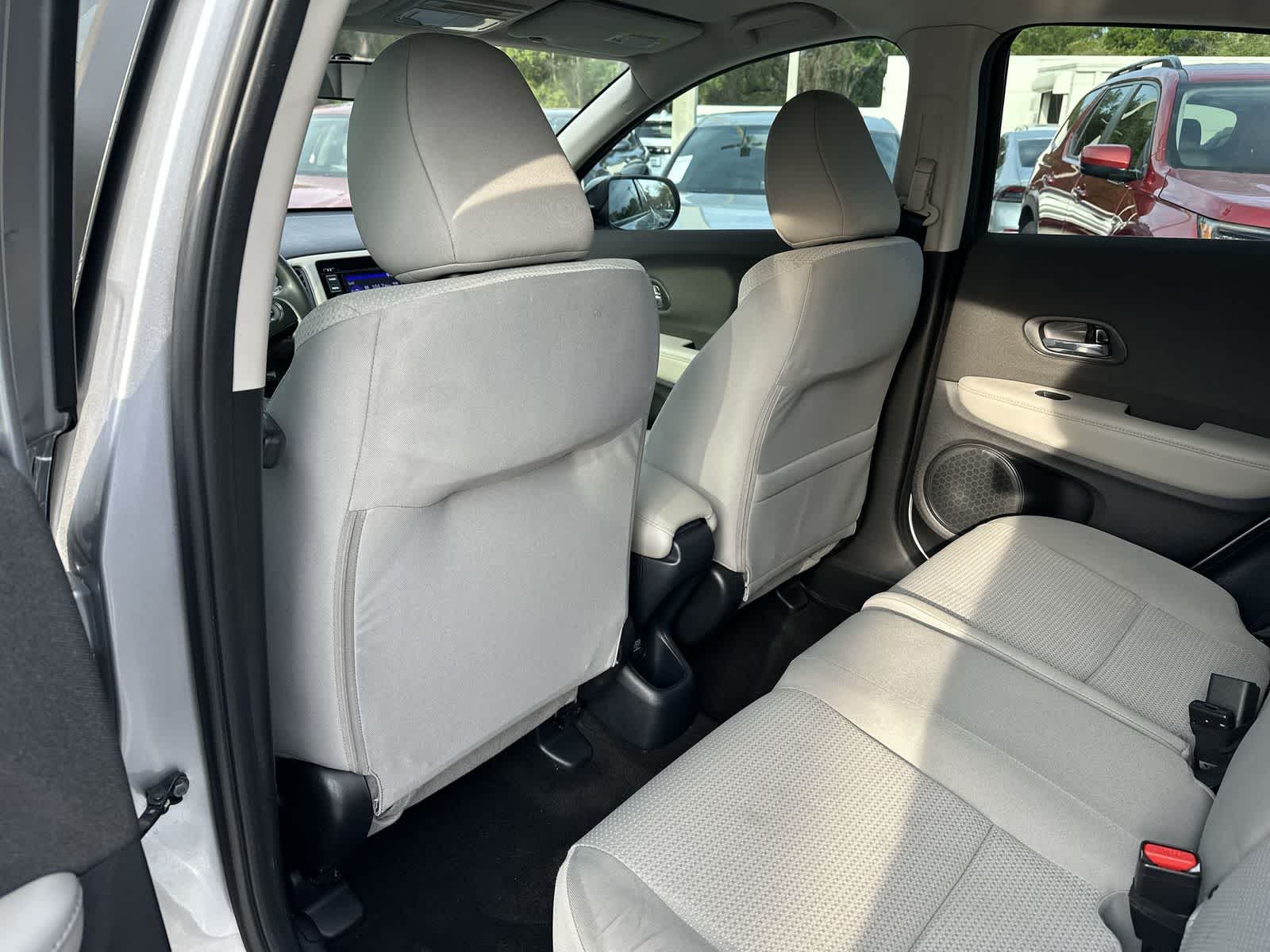 Thumbnail: 2019 Honda HR-V - 12