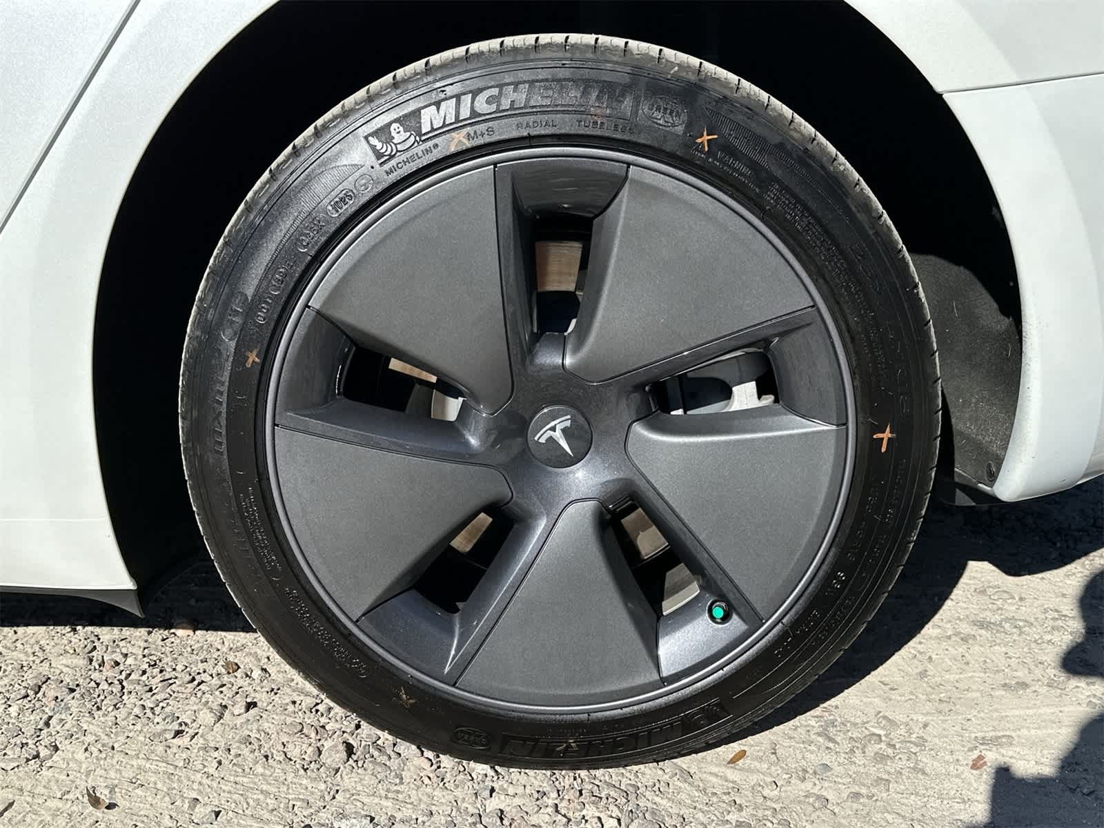 Thumbnail: 2023 Tesla Model 3 - 8