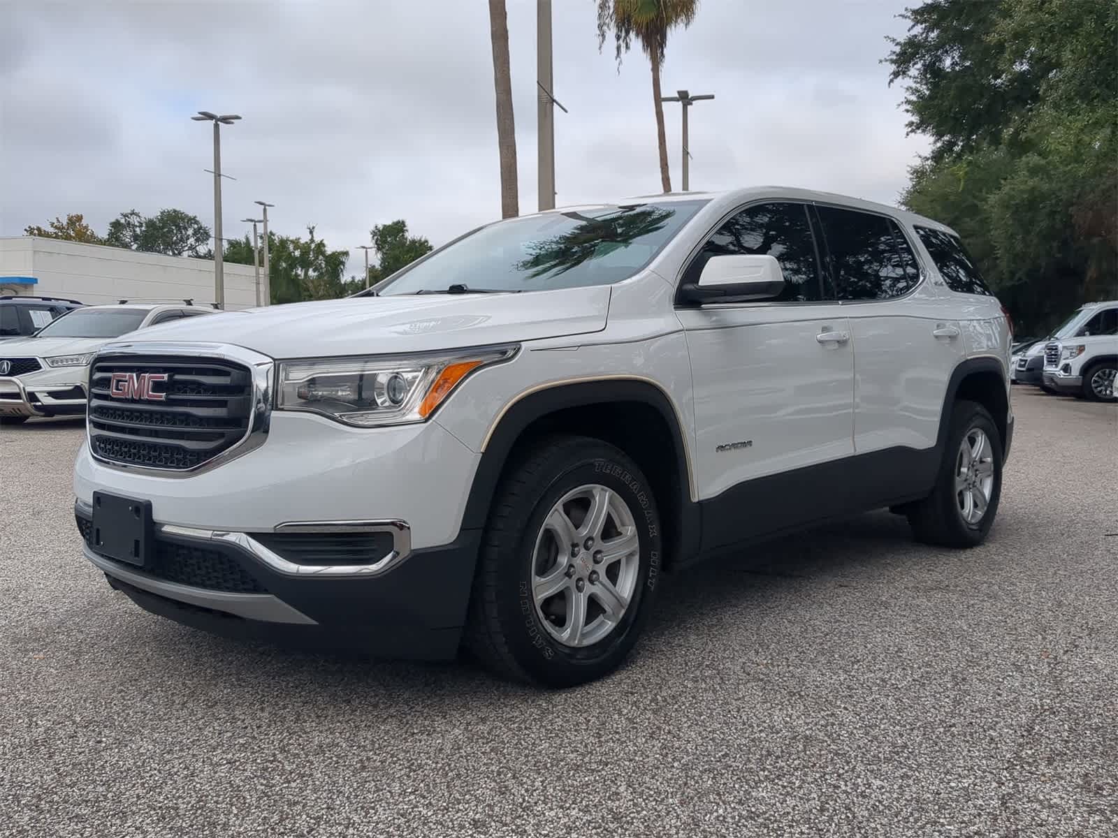 Thumbnail: 2019 GMC Acadia - 2