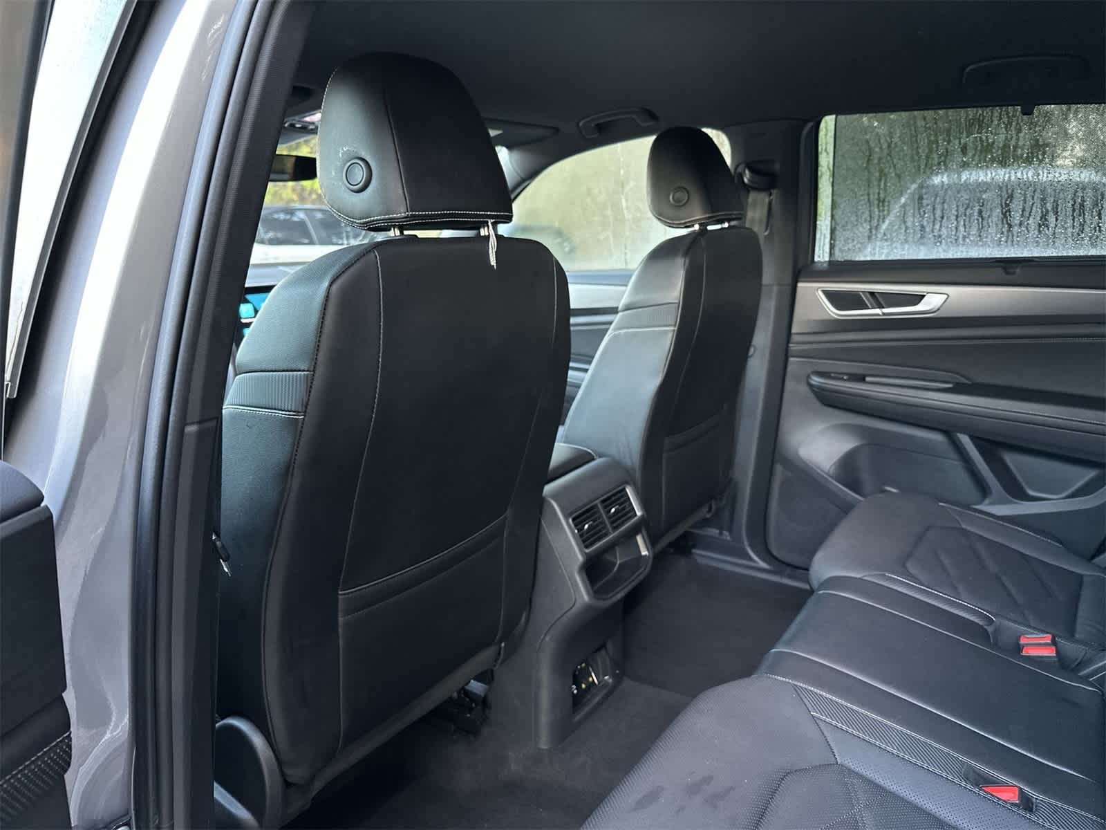 Thumbnail: 2024 Volkswagen Atlas - 12