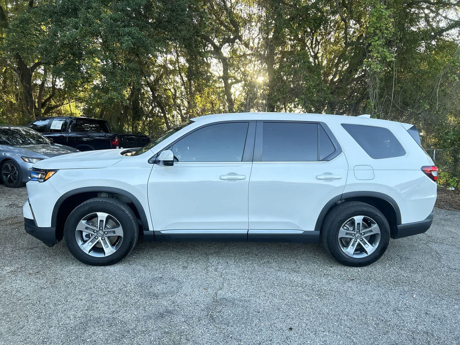Thumbnail: 2025 Honda Pilot - 4