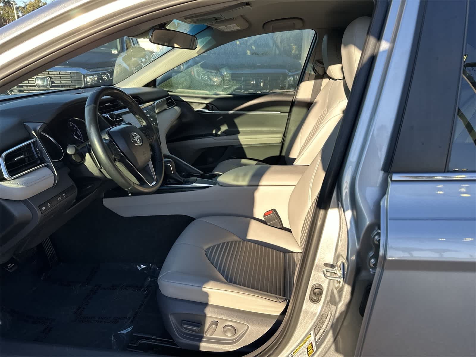 Thumbnail: 2018 Toyota Camry - 5