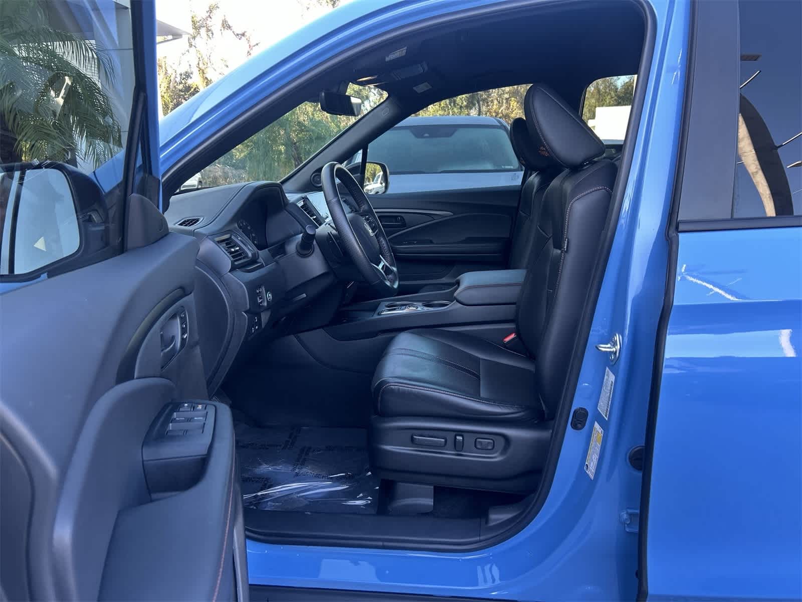 Thumbnail: 2024 Honda Ridgeline - 2