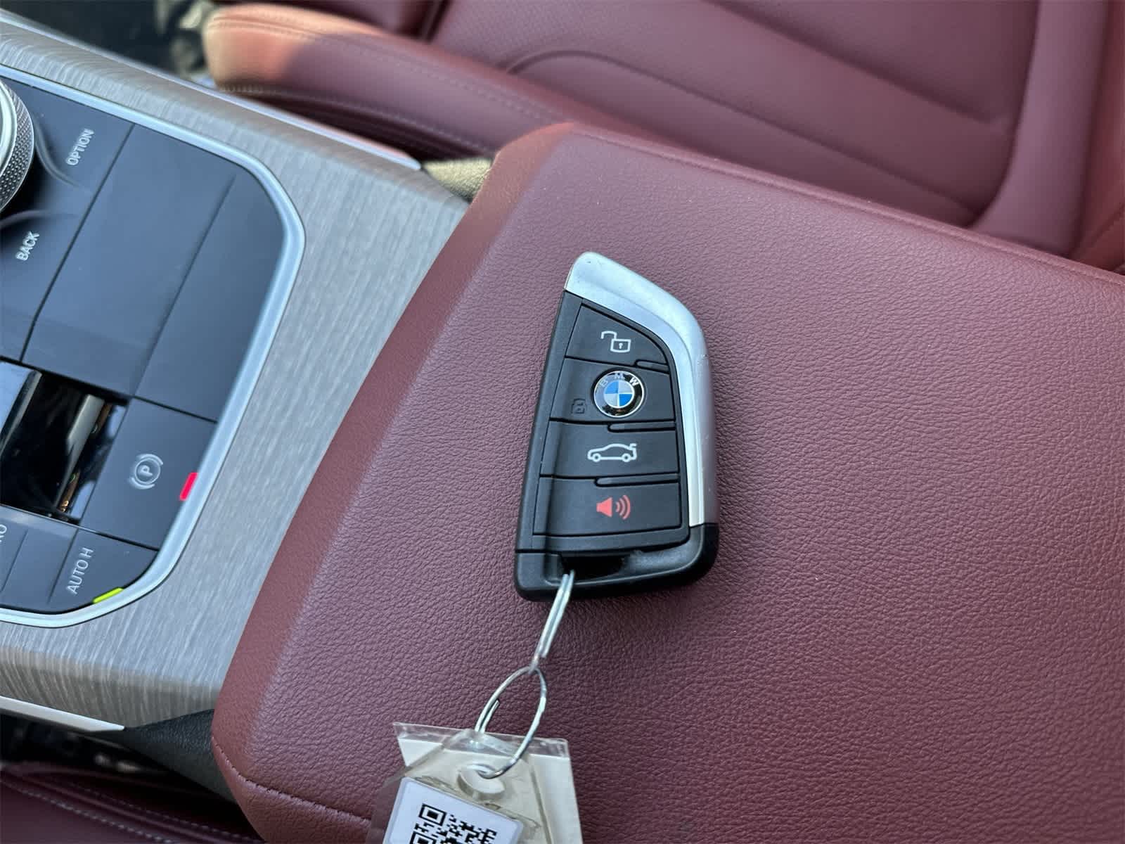 Thumbnail: 2025 BMW 3 Series - 20