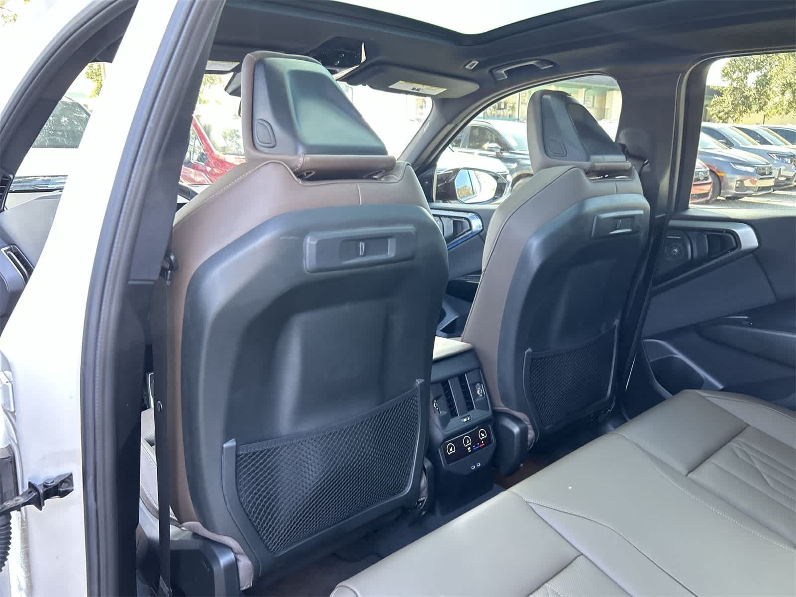 Thumbnail: 2025 BMW X3 - 12