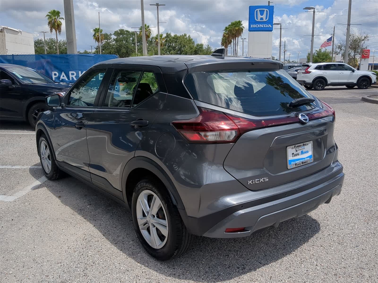 Thumbnail: 2021 Nissan Kicks - 4