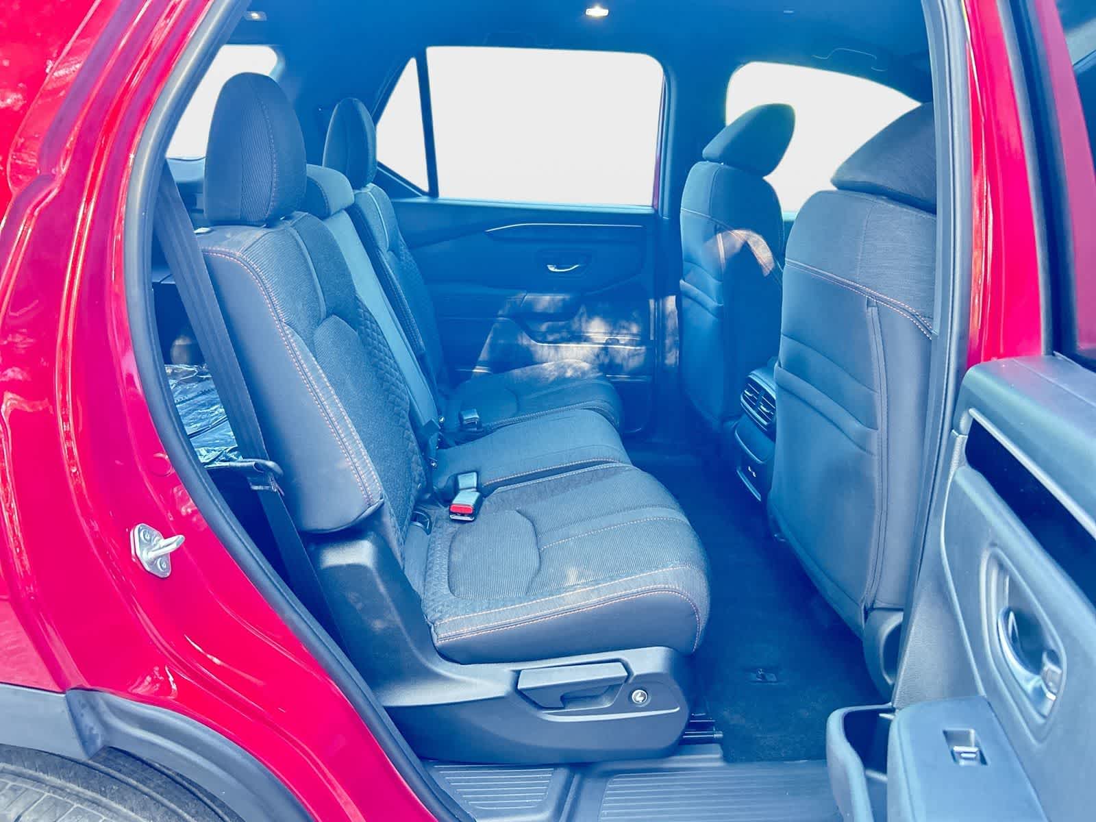 Thumbnail: 2023 Honda Pilot - 13