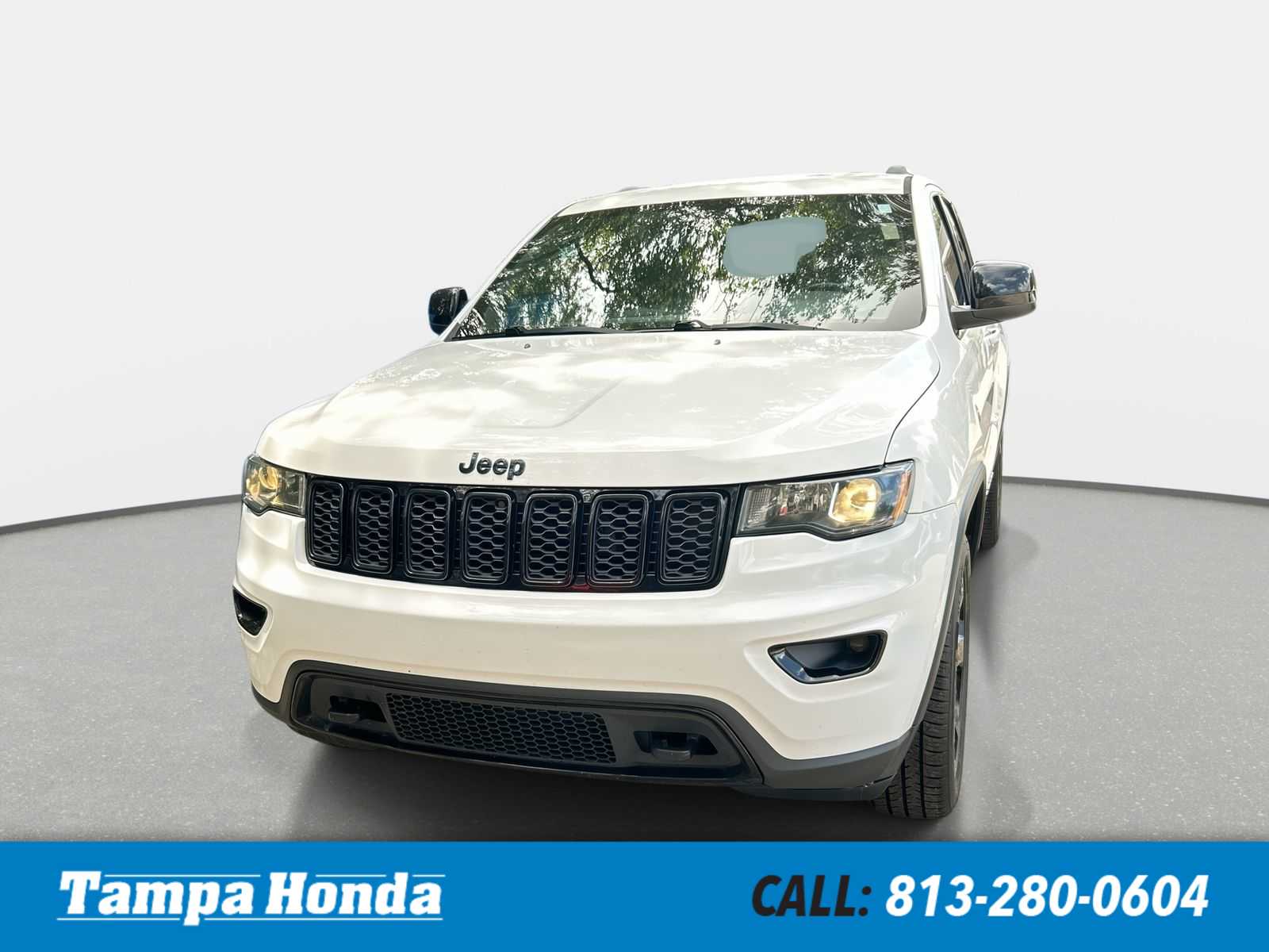 Thumbnail: 2019 Jeep Grand Cherokee - 1