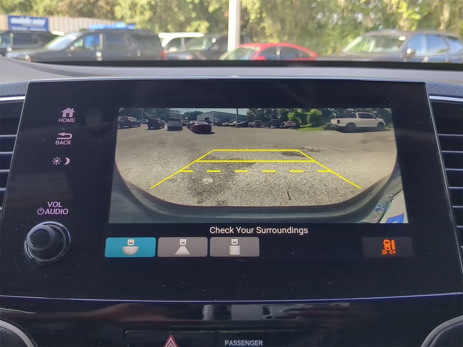 Thumbnail: 2021 Honda Pilot - 21