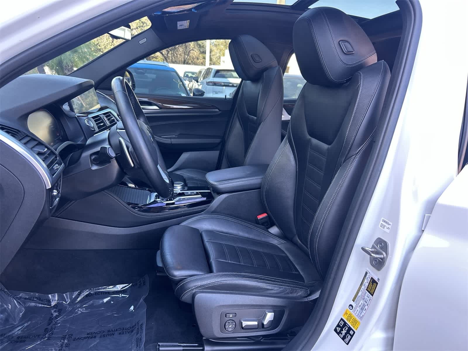 Thumbnail: 2021 BMW X4 - 11