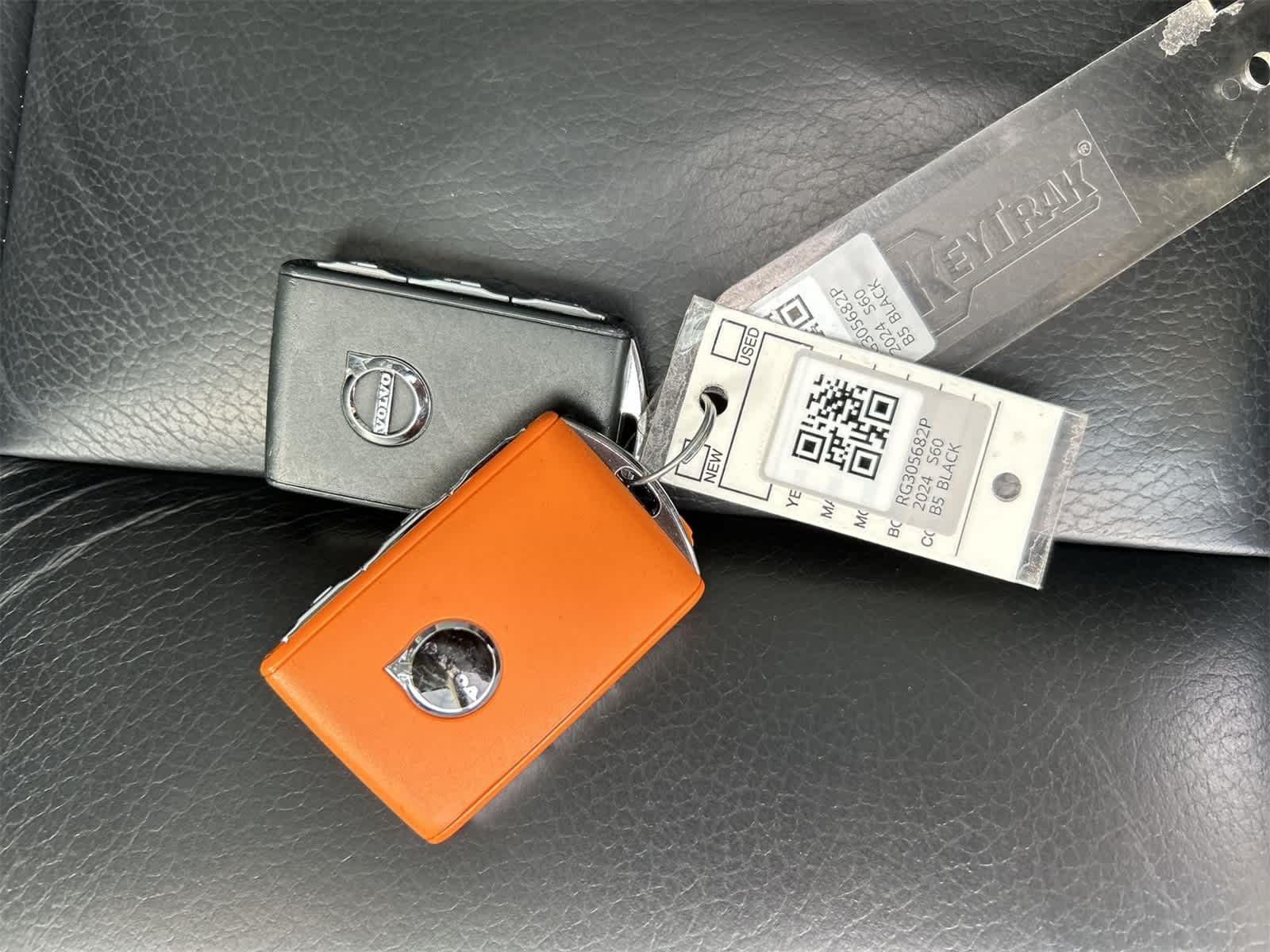 Thumbnail: 2024 Volvo S60 - 20