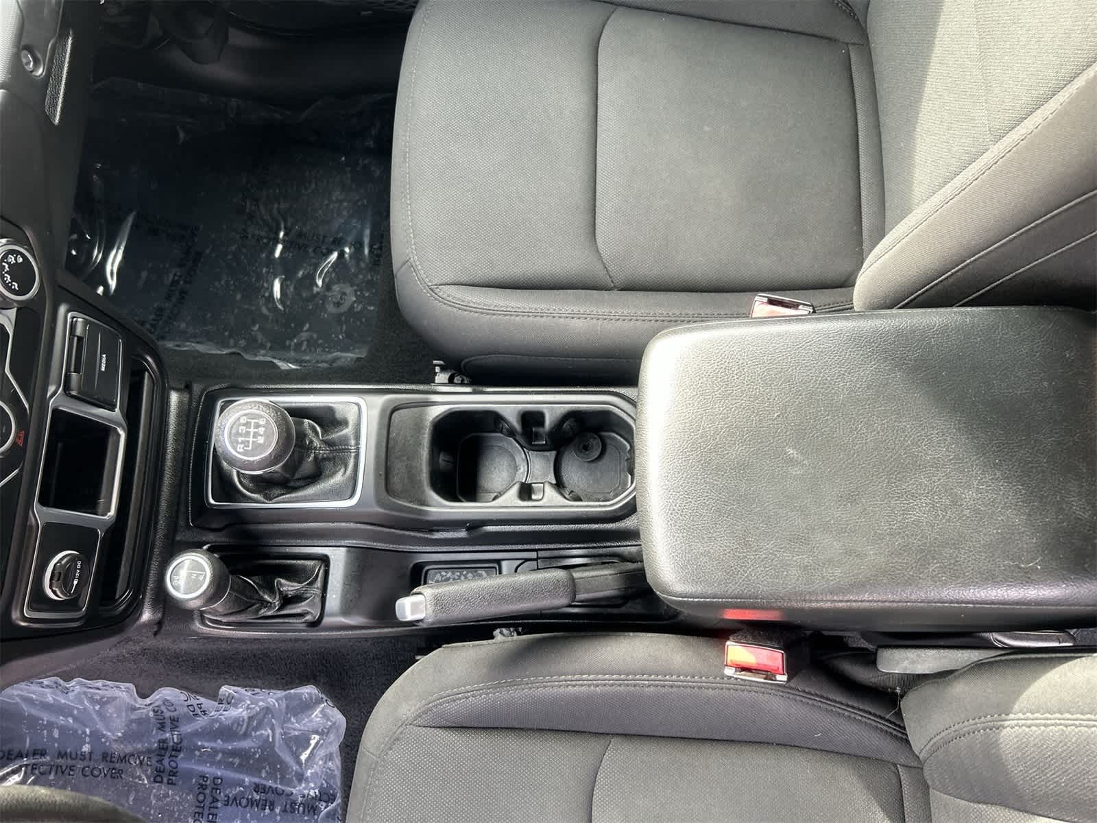 Thumbnail: 2021 Jeep Gladiator - 16