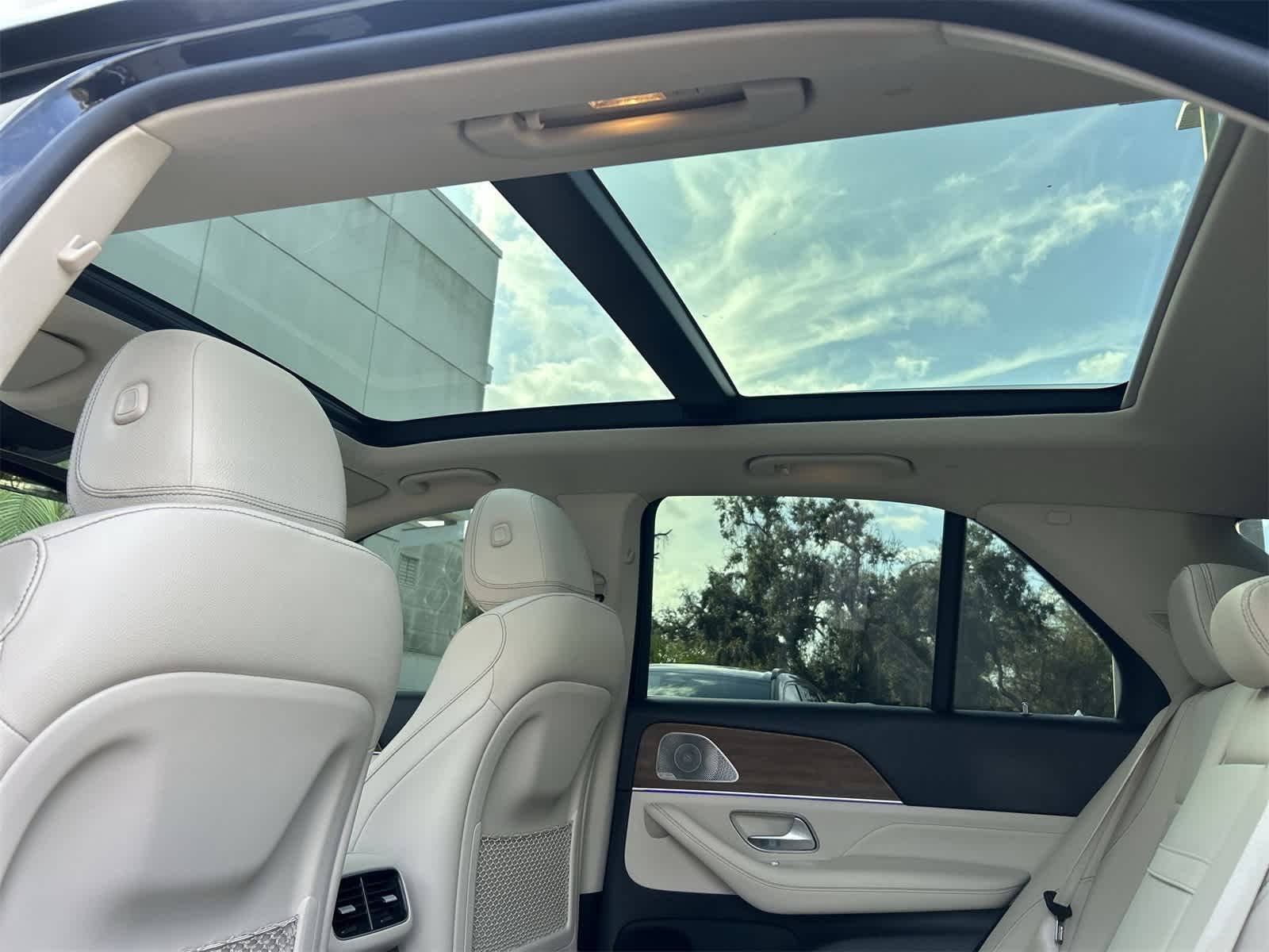 Thumbnail: 2024 Mercedes-Benz GLE - 23