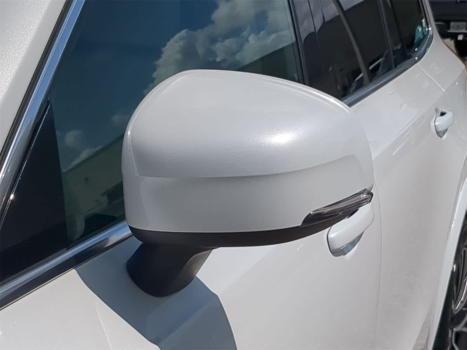 Thumbnail: 2021 Volvo XC90 - 12