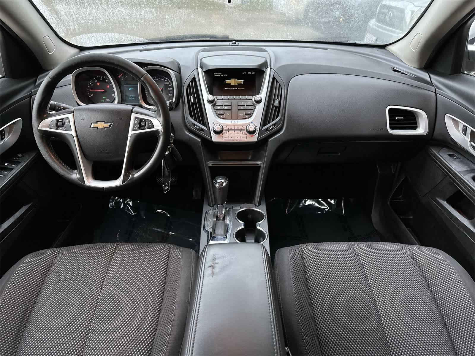 Thumbnail: 2017 Chevrolet Equinox - 10