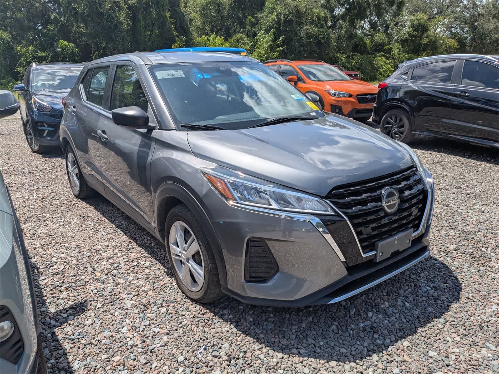Thumbnail: 2021 Nissan Kicks - 3