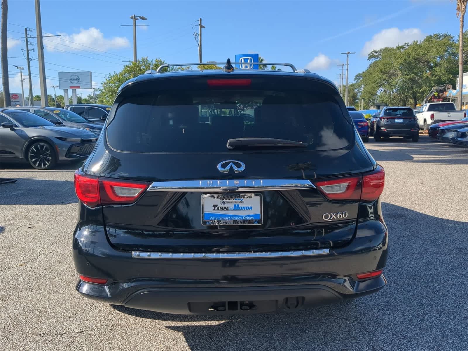 Thumbnail: 2016 INFINITI QX60 - 5