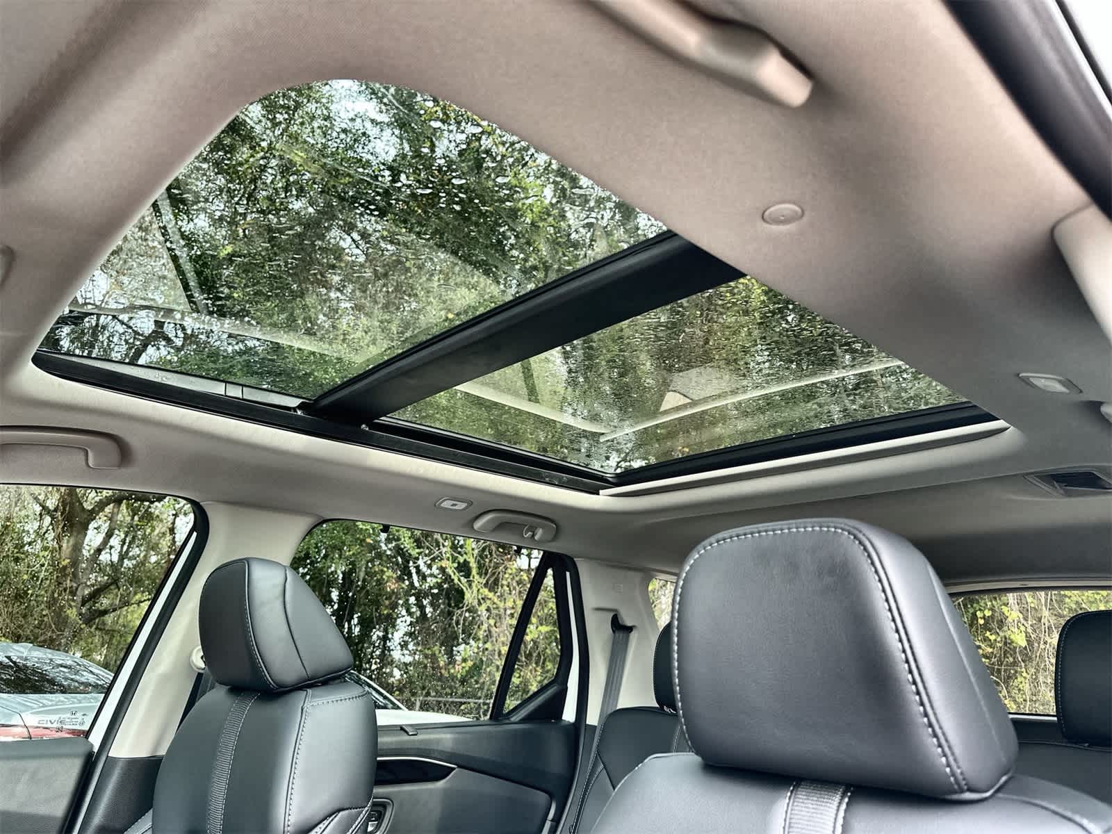 Thumbnail: 2025 Honda Pilot - 21