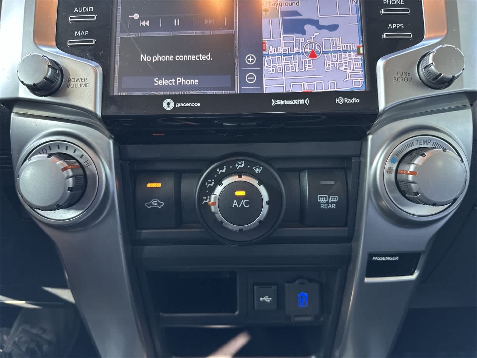 Thumbnail: 2022 Toyota 4Runner - 9