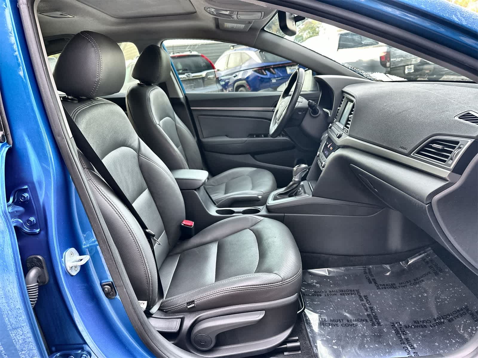 Thumbnail: 2017 Hyundai Elantra - 14