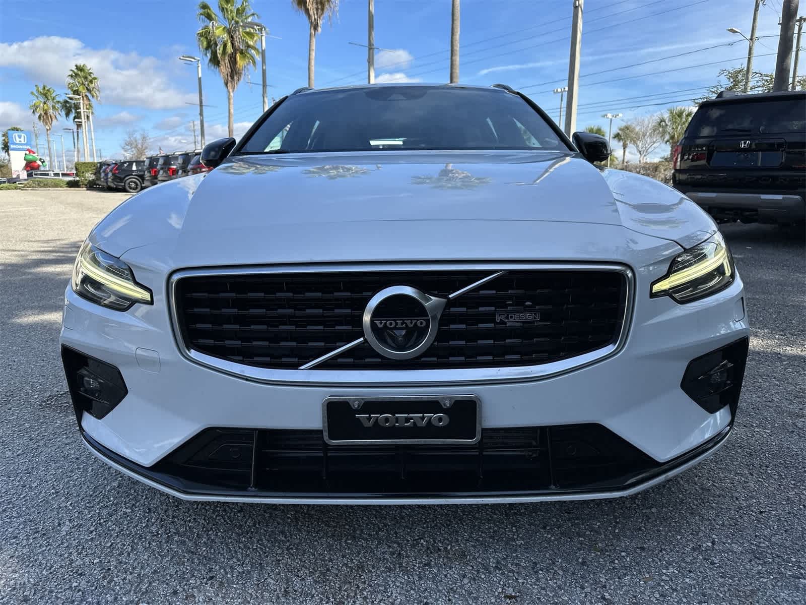 Thumbnail: 2020 Volvo V60 - 6