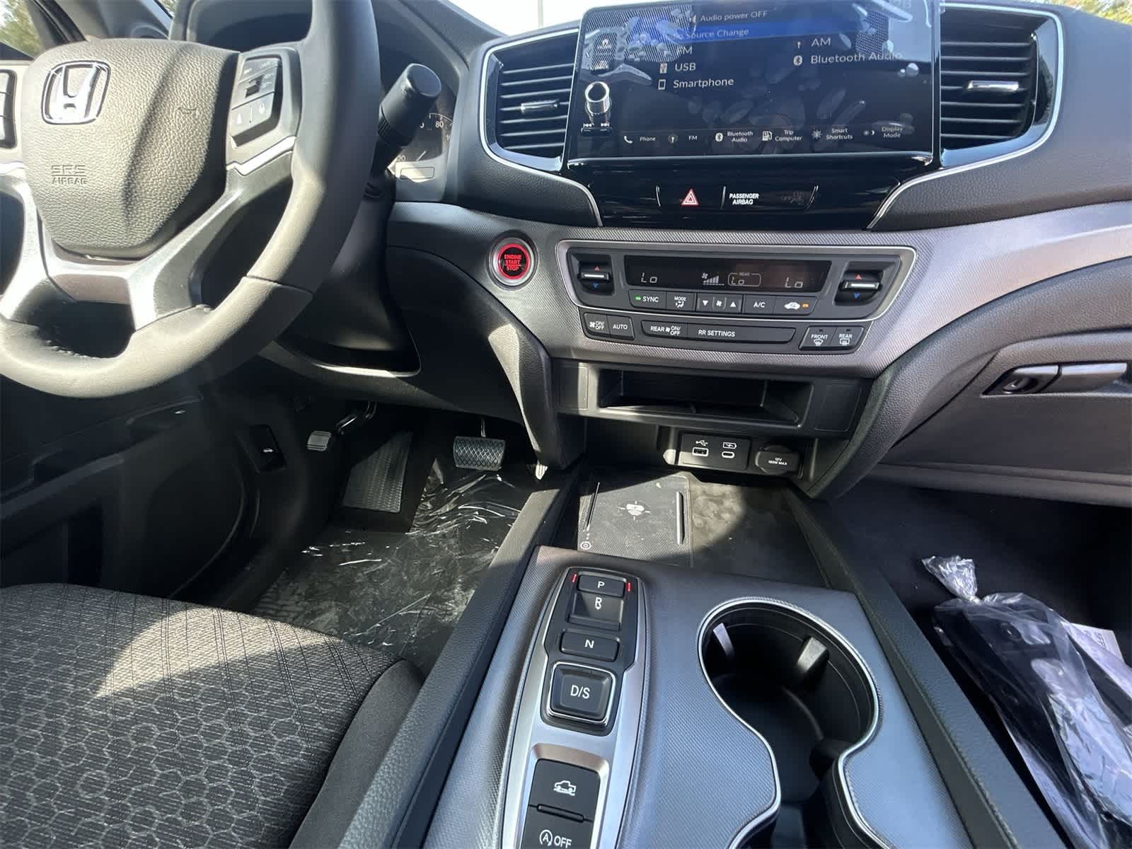 Thumbnail: 2026 Honda Ridgeline - 16