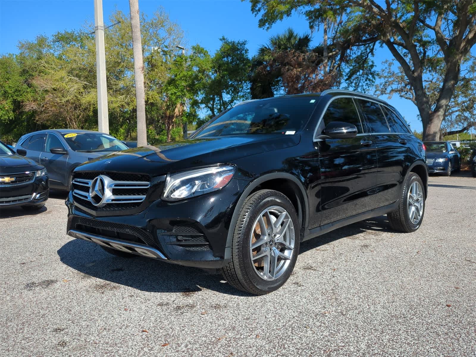 2019 Mercedes-Benz GLC 300 2