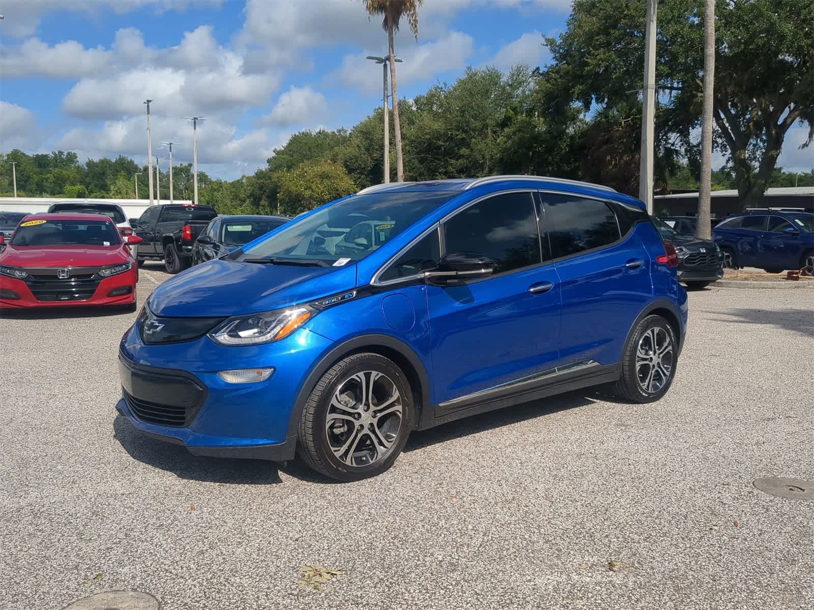 Thumbnail: 2019 Chevrolet Bolt EV - 2