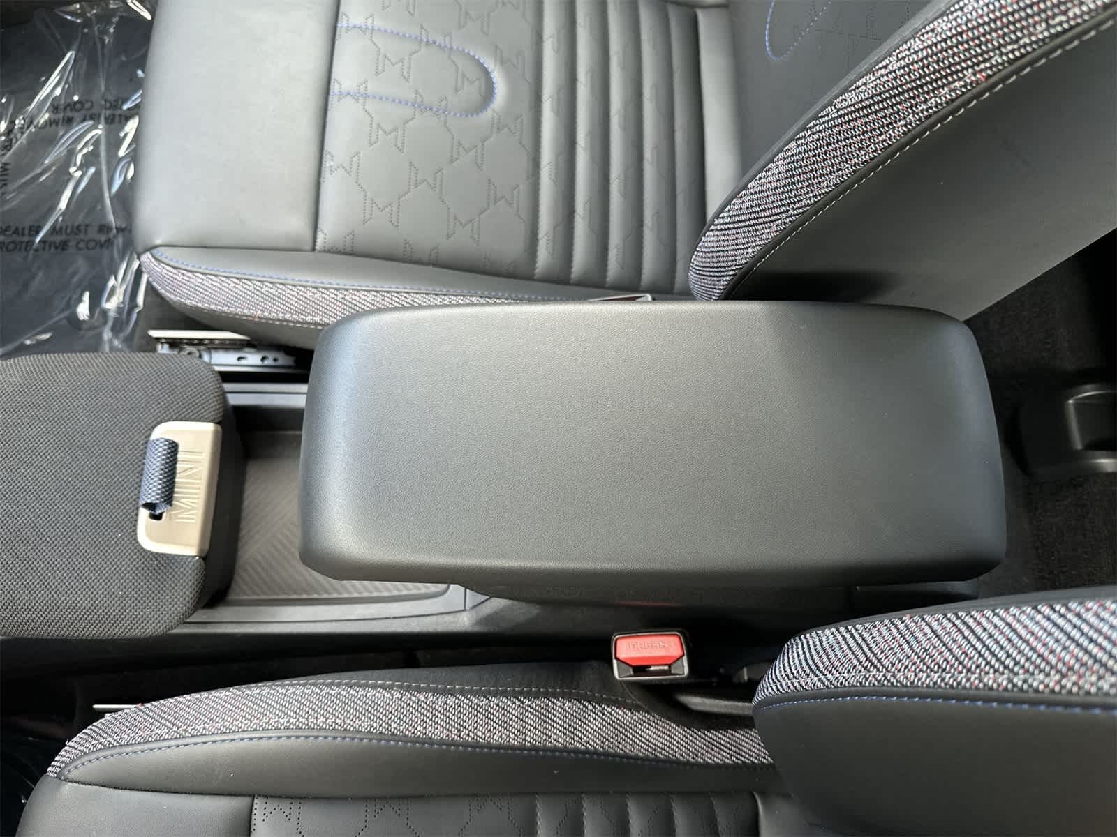 Thumbnail: 2025 MINI Cooper Countryman - 16