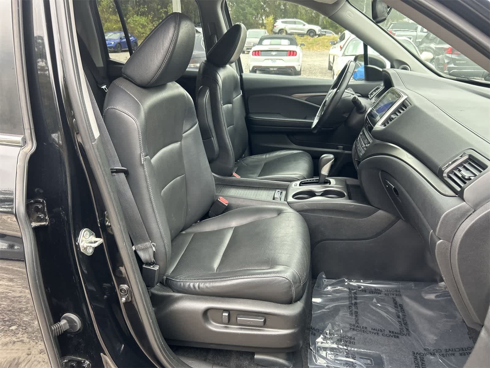 Thumbnail: 2019 Honda Ridgeline - 14