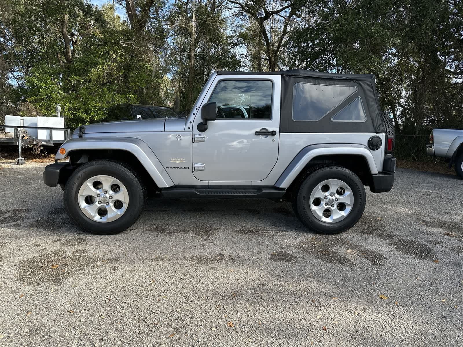 Thumbnail: 2015 Jeep Wrangler - 3