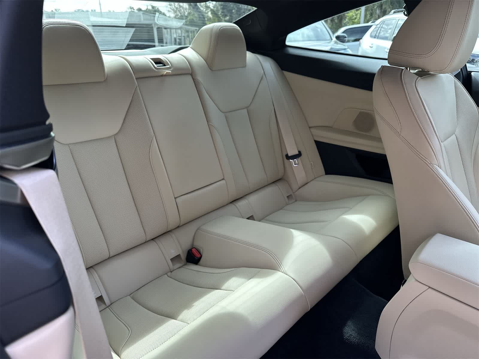 Thumbnail: 2022 BMW 4 Series - 13