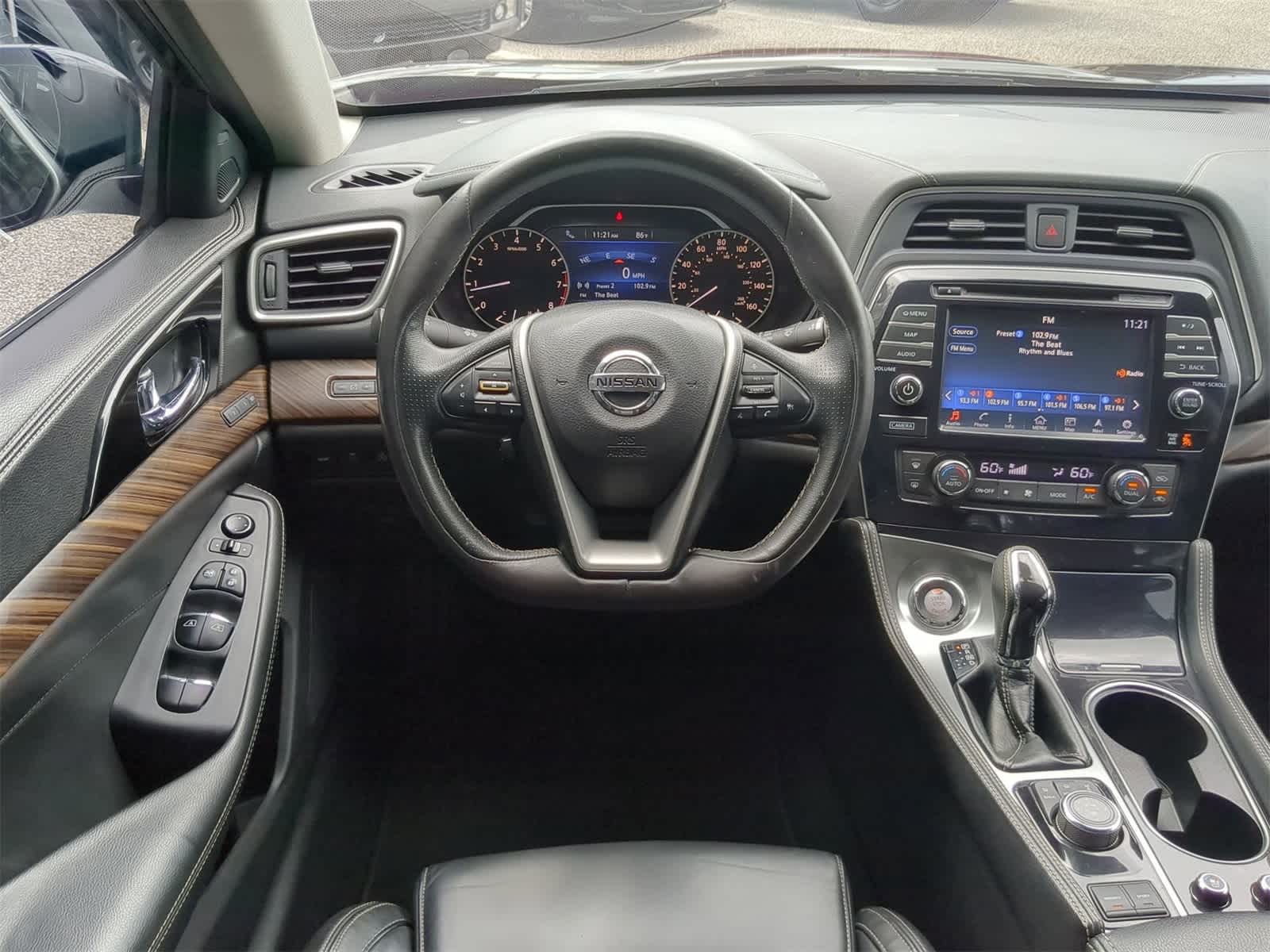 Thumbnail: 2016 Nissan Maxima - 15