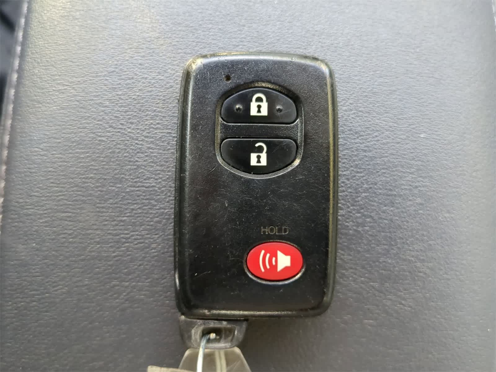 Thumbnail: 2011 Toyota Prius - 27