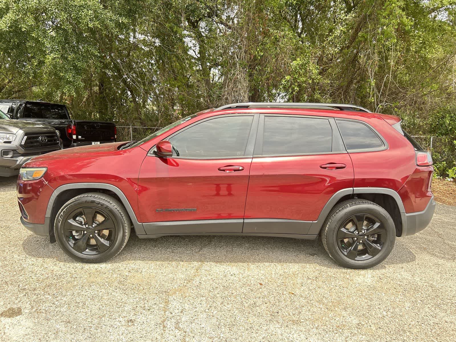Thumbnail: 2019 Jeep Cherokee - 4