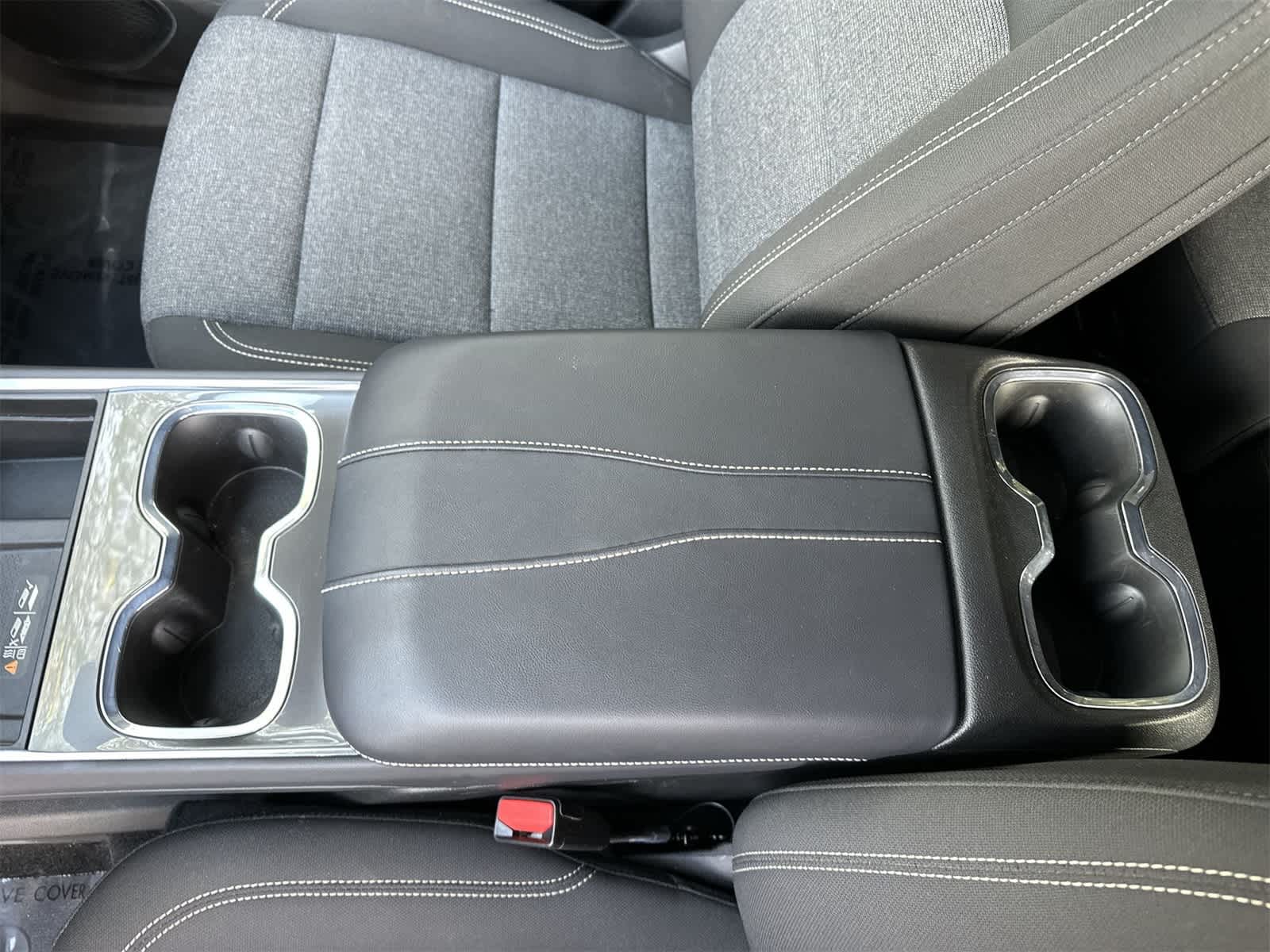 Thumbnail: 2025 GMC Acadia - 16