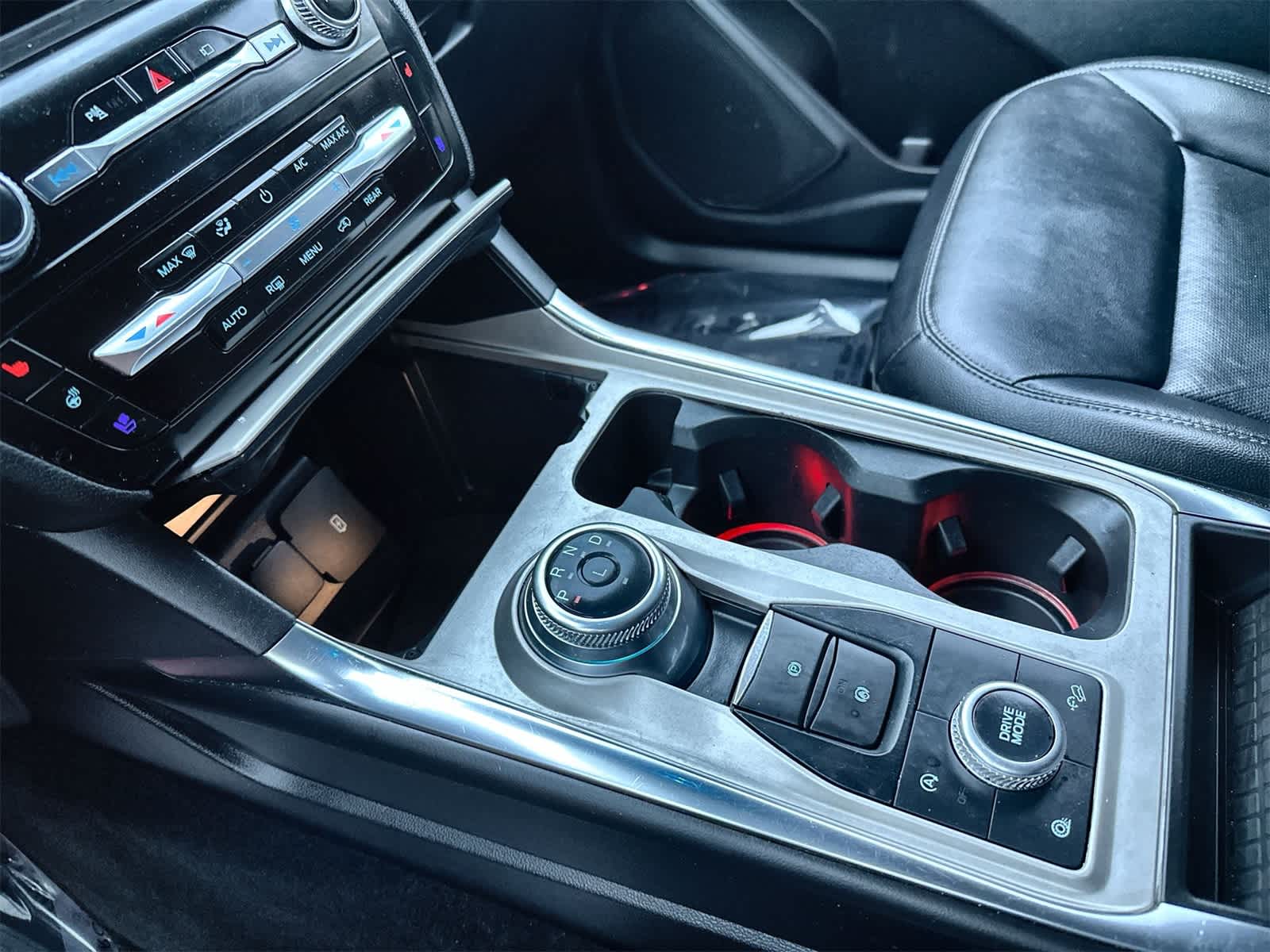 Thumbnail: 2021 Ford Explorer - 17