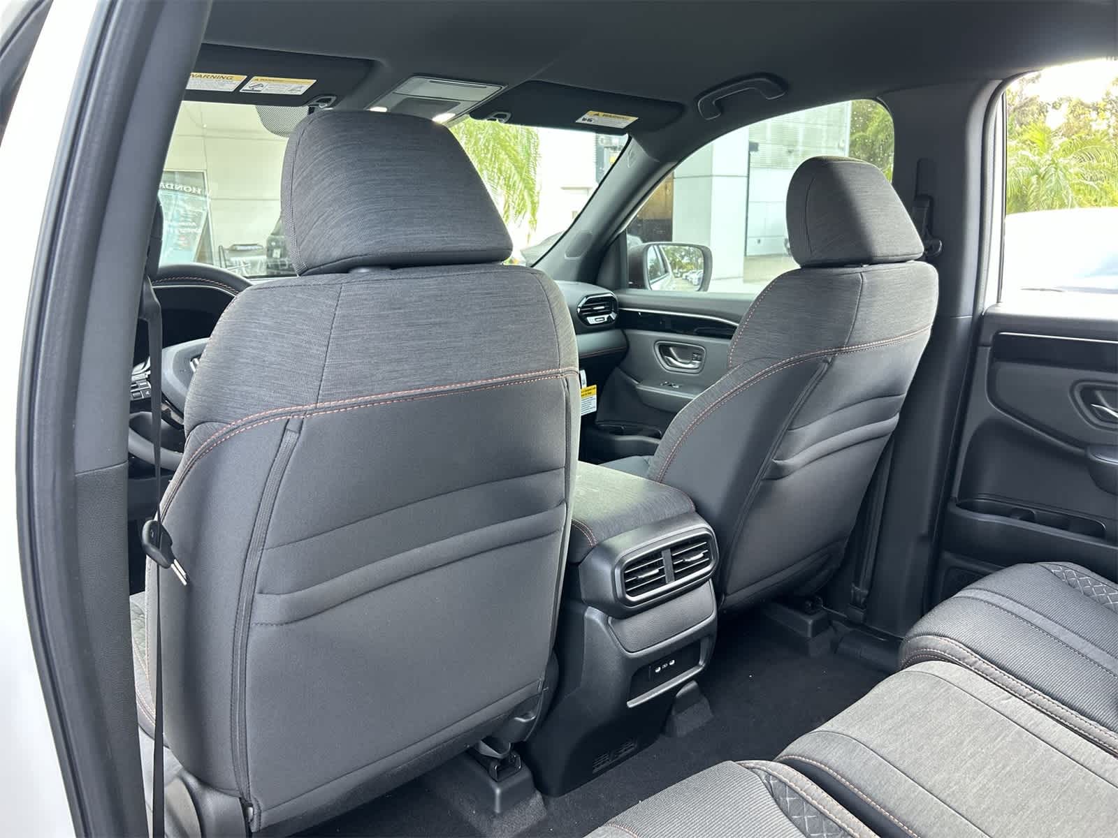 Thumbnail: 2025 Honda Pilot - 12