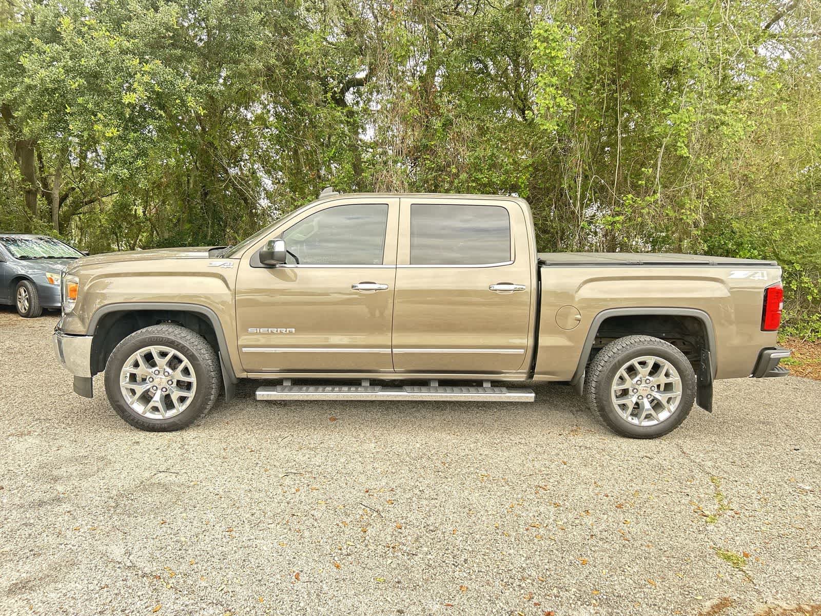 Thumbnail: 2015 GMC Sierra 1500 - 4