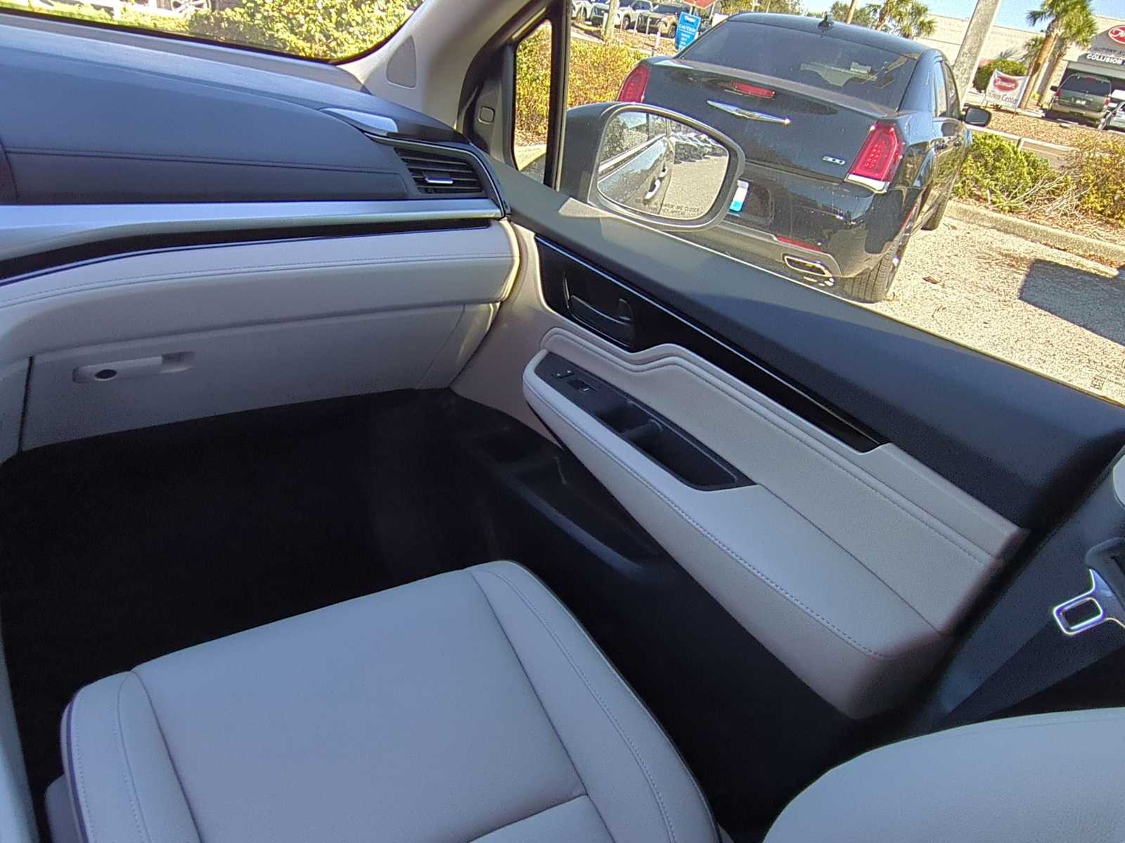 Thumbnail: 2025 Honda Odyssey - 16